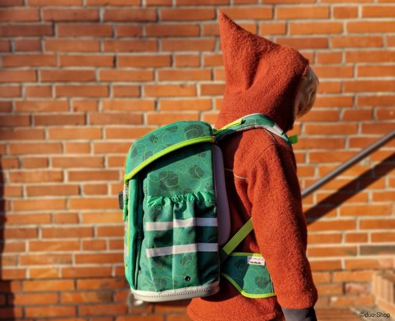 Günstige Schulranzen im Duo-Shop Junge mit Duo-Shop Schulranzen
