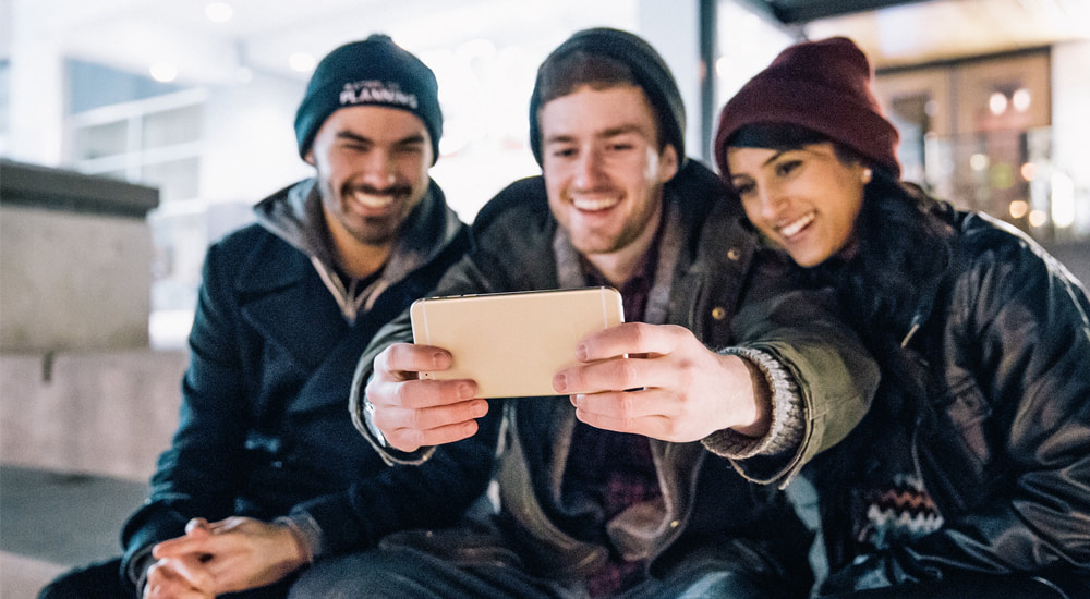 Selfies mit der Frontkamera schießen Selfies mit der Frontkamera schießen